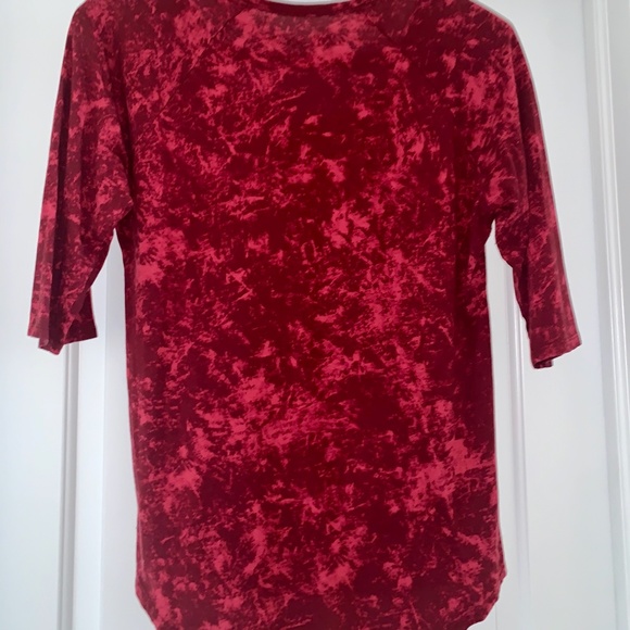 VANS OFF THE WALL RED CUTOUT SCOOP NECK XL - Picture 2 of 5